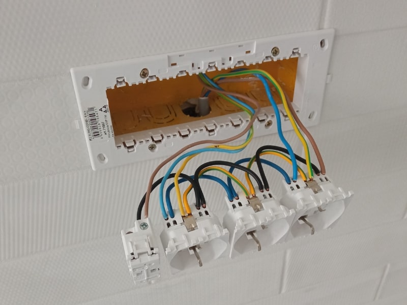 Zasto izabrati nas - Electric M